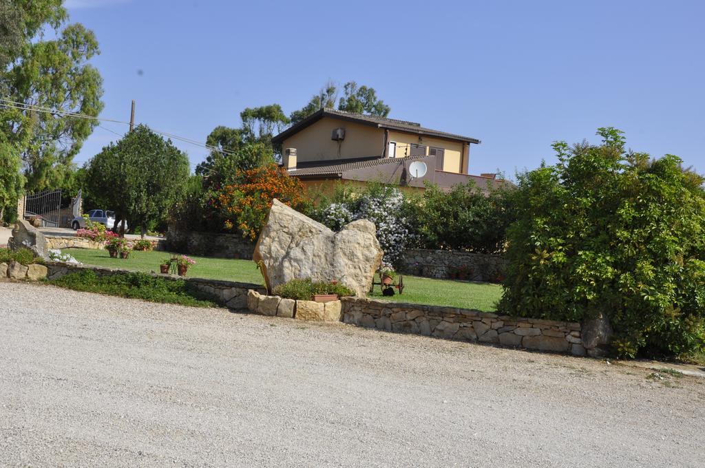 Agriturismo Sechi Campanedda Eksteriør billede