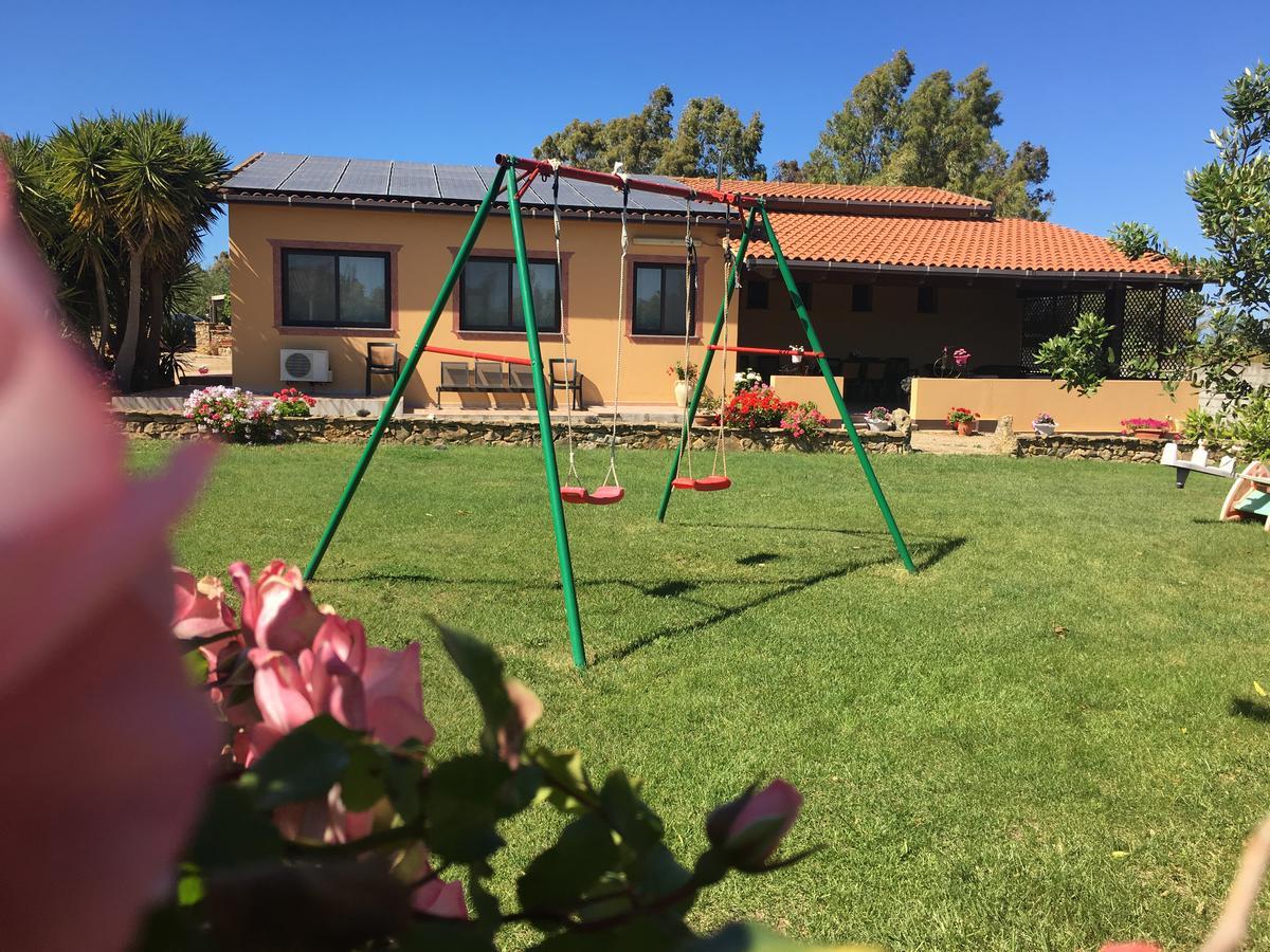Agriturismo Sechi Campanedda Eksteriør billede